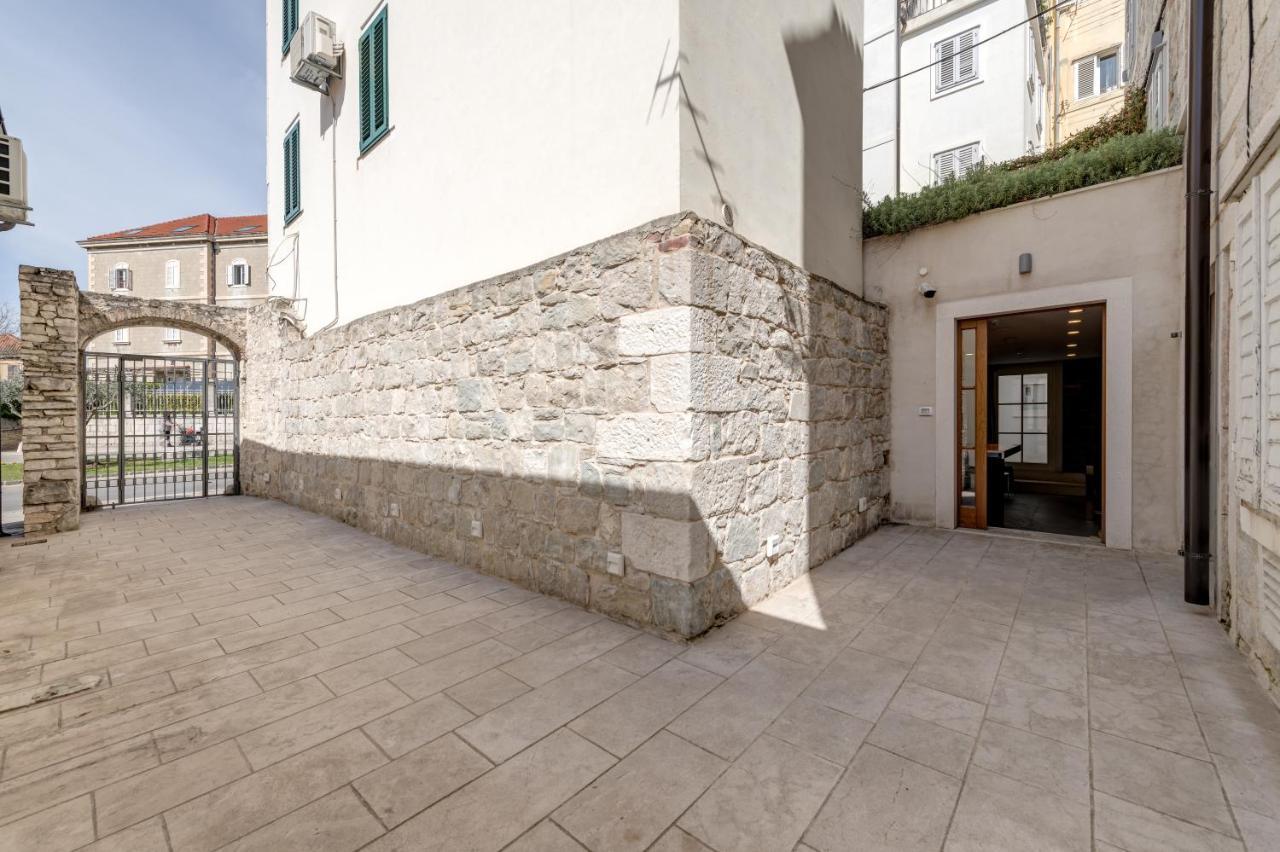 Stonemasons Heritage Split Extérieur photo